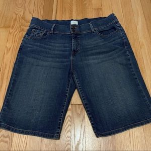 Levi’s 515 Jean Bermuda Shorts Size 16